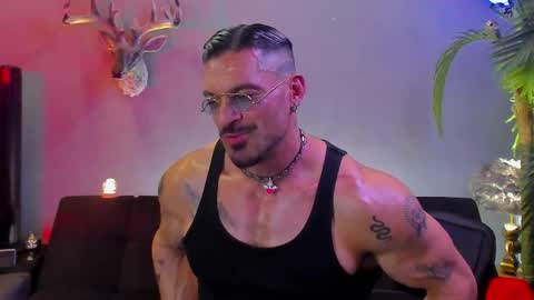 dennis_cox_ online show from April 11, 4:43 pm