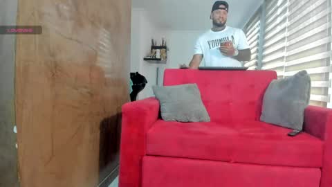 dereckgreen online show from June 3, 7:08 pm