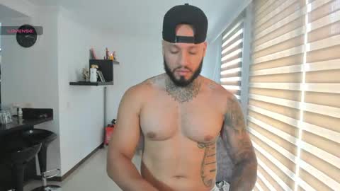 dereckgreen online show from April 22, 7:18 pm