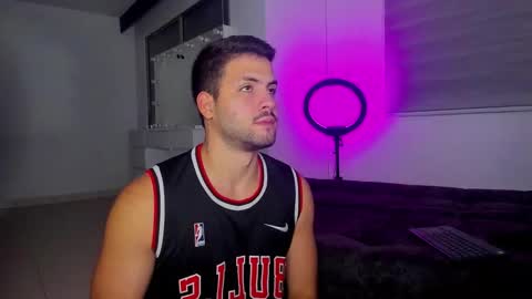 dereckhardd online show from January 14, 8:41 am