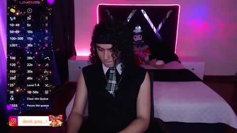 Snapshot of derek_greyy_ chatting on February 3, 7:52 pm derek grey online show from February 3, 7:52 pm