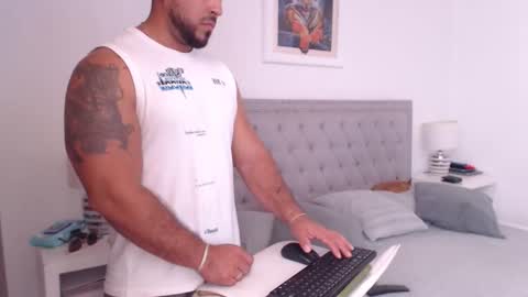 Derek online show from February 23, 1:57 pm