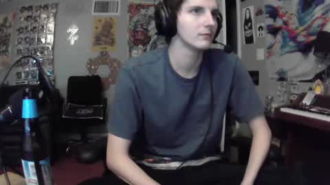 Snapshot of derekdings chatting on February 26, 4:58 am derekdings online show from February 26, 4:58 am