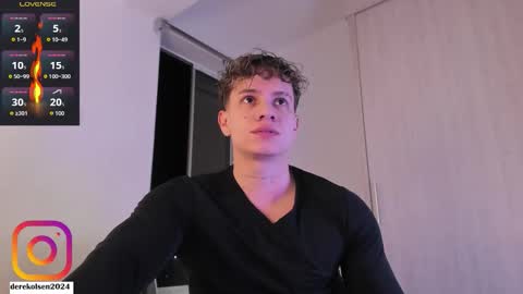 Derek  IG Derekolsen2024 online show from October 21, 3:09 am