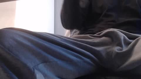 Snapshot of derstier02 chatting on October 29, 11:02 am derstier02 online show from October 29, 11:02 am