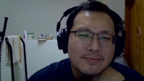 Snapshot of destroy1984 chatting on January 16, 12:53 pm Destroy November 1984 online show from January 16, 12:53 pm