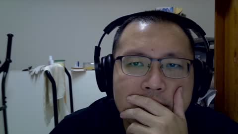 Snapshot of destroy1984 chatting on January 27, 8:07 am Destroy November 1984 online show from January 27, 8:07 am