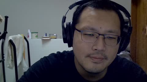 Snapshot of destroy1984 chatting on December 28, 11:26 pm Destroy November 1984 online show from December 28, 11:26 pm