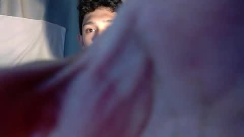 Snapshot of destroyer_joshx chatting on October 13, 7:03 am destroyer_joshx online show from October 13, 7:03 am