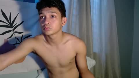 Snapshot of destroyer_joshx chatting on October 12, 5:34 am destroyer_joshx online show from October 12, 5:34 am