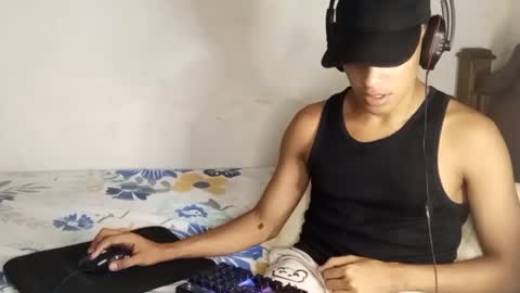 deus_steim online show from October 2, 4:05 am