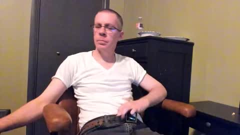 Snapshot of devas11 chatting on October 14, 1:40 pm Devas online show from October 14, 1:40 pm