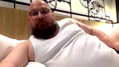 devilwings2 online show from May 5, 10:50 am