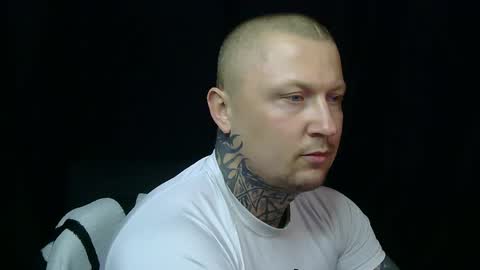 Lucian online show from April 19, 7:52 am