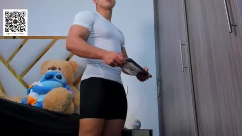 Devin Hunter online show from November 8, 12:58 am