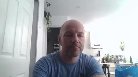 dex12112111 online show from April 22, 8:02 pm