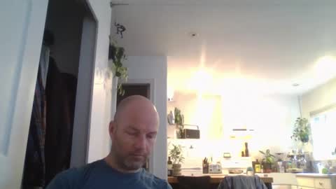 dex12112111 online show from April 21, 5:30 pm