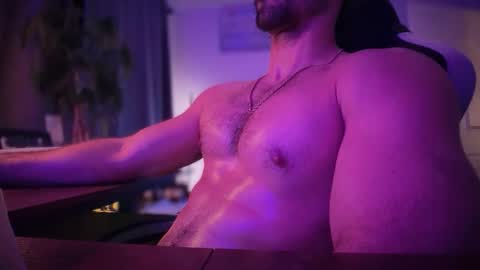 dezzydee1one online show from February 18, 7:28 am