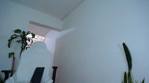 MaSSimo online show from February 6, 4:47 pm