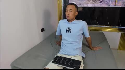 diamond_lounge online show from October 28, 1:52 am