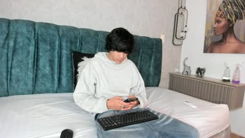 diamond_twink online show from June 26, 2:19 pm