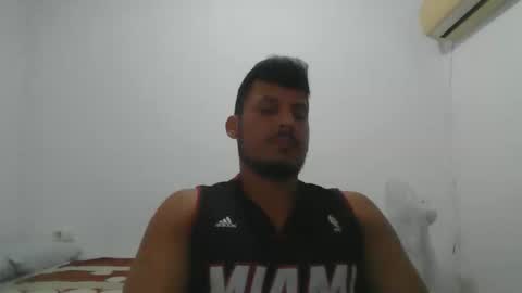 diangohetero21cm online show from October 18, 6:35 pm