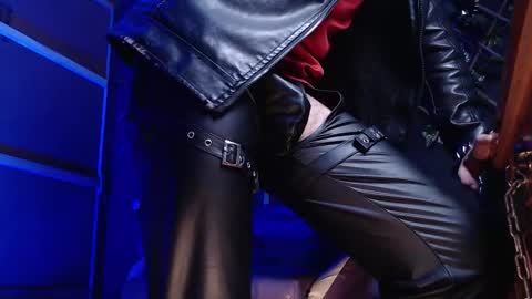 DICAPRIO online show from January 16, 9:23 am