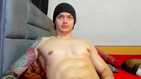 jhon online show from December 24, 7:33 pm