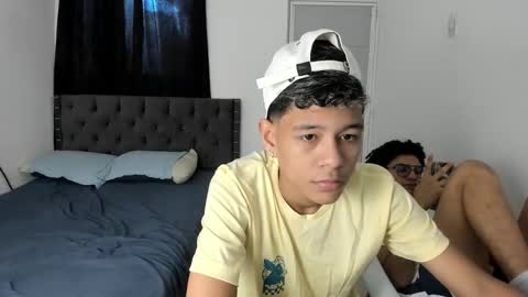 dick_master17 online show from January 19, 12:40 pm