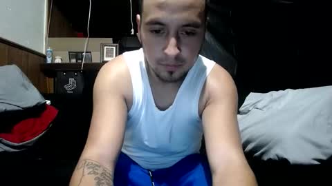 Snapshot of dickemdown93est chatting on October 15, 8:22 am dickemdown93est online show from October 15, 8:22 am