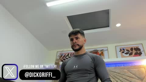 Snapshot of dickgriffith chatting on February 12, 11:40 am Dick Griffith online show from February 12, 11:40 am