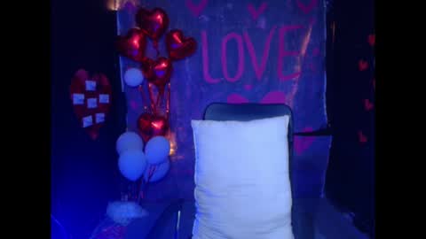 Snapshot of diego__cruz chatting on February 19, 11:38 am Diego online show from February 19, 11:38 am