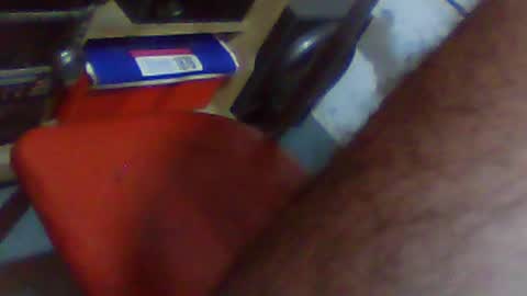 Snapshot of diegoinheels chatting on December 3, 6:38 pm diegoinheels online show from December 3, 6:38 pm
