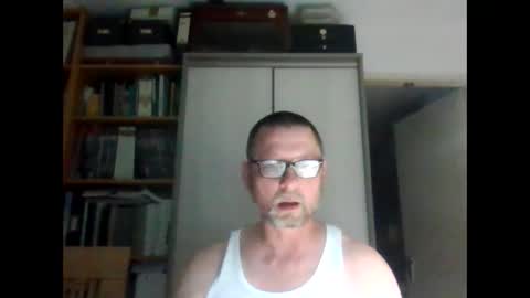 Snapshot of dierenfeld chatting on January 12, 10:43 pm dierenfeld online show from January 12, 10:43 pm