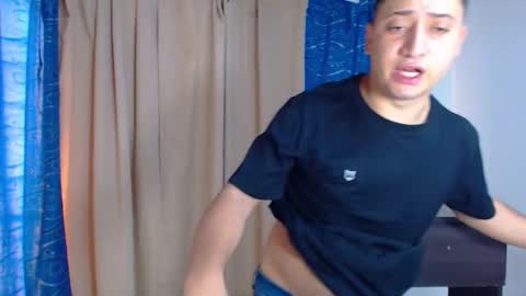 diiego_xxx online show from March 11, 12:17 pm