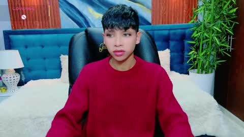  DILAN online show from April 25, 7:00 pm