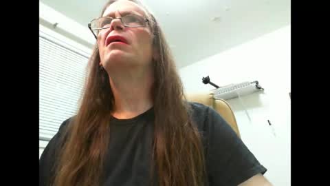 Dinkdork just having a good time online show from April 29, 3:22 am