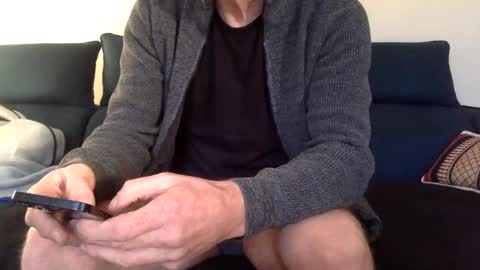 Snapshot of dinnerout1111 chatting on December 9, 2:08 pm dinnerout1111 online show from December 9, 2:08 pm