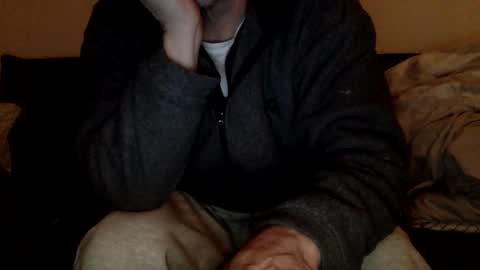 Snapshot of dinnerout1111 chatting on January 13, 12:41 am dinnerout1111 online show from January 13, 12:41 am