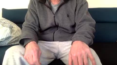 Snapshot of dinnerout1111 chatting on January 13, 1:49 pm dinnerout1111 online show from January 13, 1:49 pm