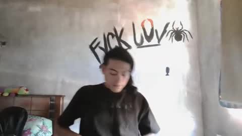 dirty model online show from April 12, 3:35 pm