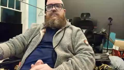 dirtyironrodreborn online show from December 18, 4:52 am