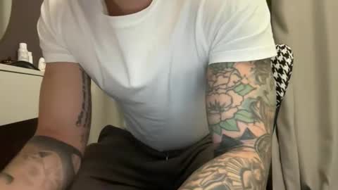 buy tokens with link  online show from November 19, 7:25 pm