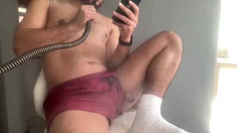 Snapshot of dmitirdarko chatting on September 12, 8:14 am Dmitri online show from September 12, 8:14 am