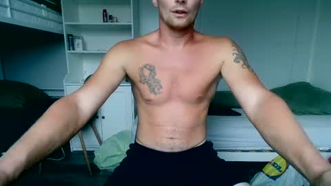 Dominik online show from July 4, 6:11 pm