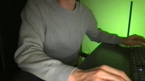 doctor_luv_69 online show from April 22, 9:08 pm