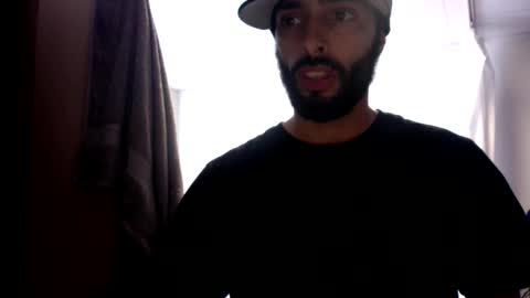 doingmek9 online show from October 7, 5:28 pm