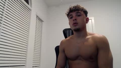 Dom online show from October 27, 1:52 am