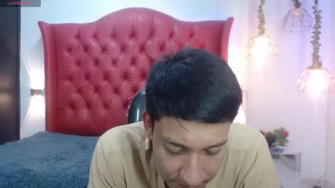 domi online show from April 22, 10:58 pm