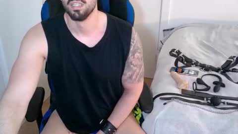 DominatedTitan online show from March 20, 9:02 am